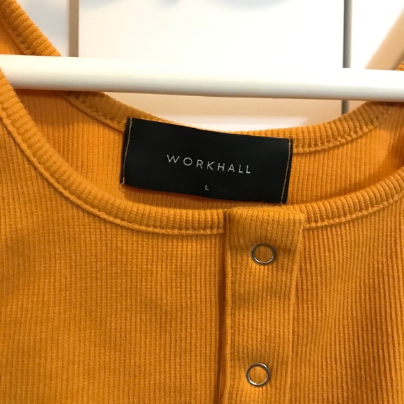 Underboob shirt WORKHALL - Picture 2 of 3